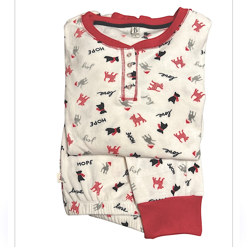 Ellen Degeneres Holiday Dog Pajama Set